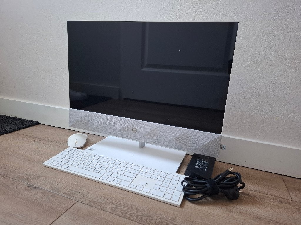 HP Pavilion 24-K0000ND All-in-One-pc, Computers en Software, Desktop Pc's, Gebruikt, HDD, 2 tot 3 Ghz, Ophalen of Verzenden
