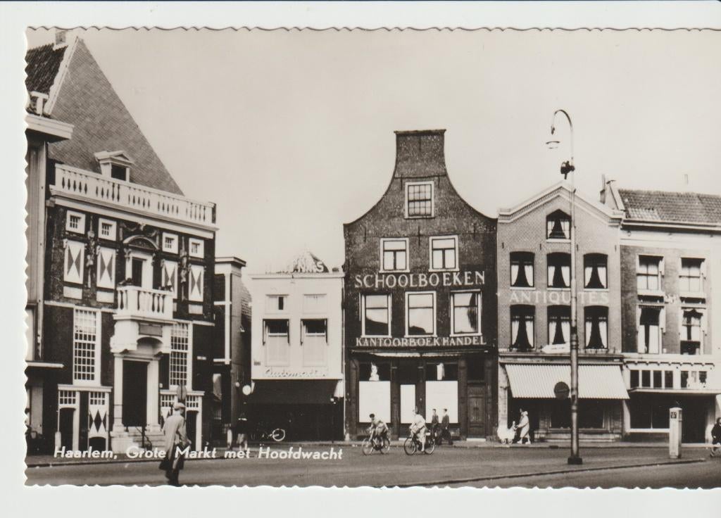 Haarlem Grote Markt met Hoofdwacht, Verzamelen, Ophalen of Verzenden, 1960 tot 1980, Ongelopen, Noord-Holland