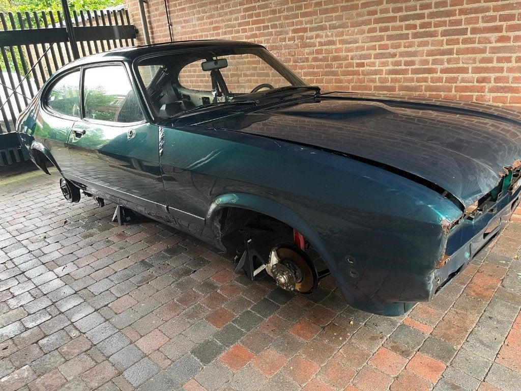 Ford Capri Mk3 V6 restauratieproject met kenteken, Ophalen, Gebruikt, Voor, Spatbord