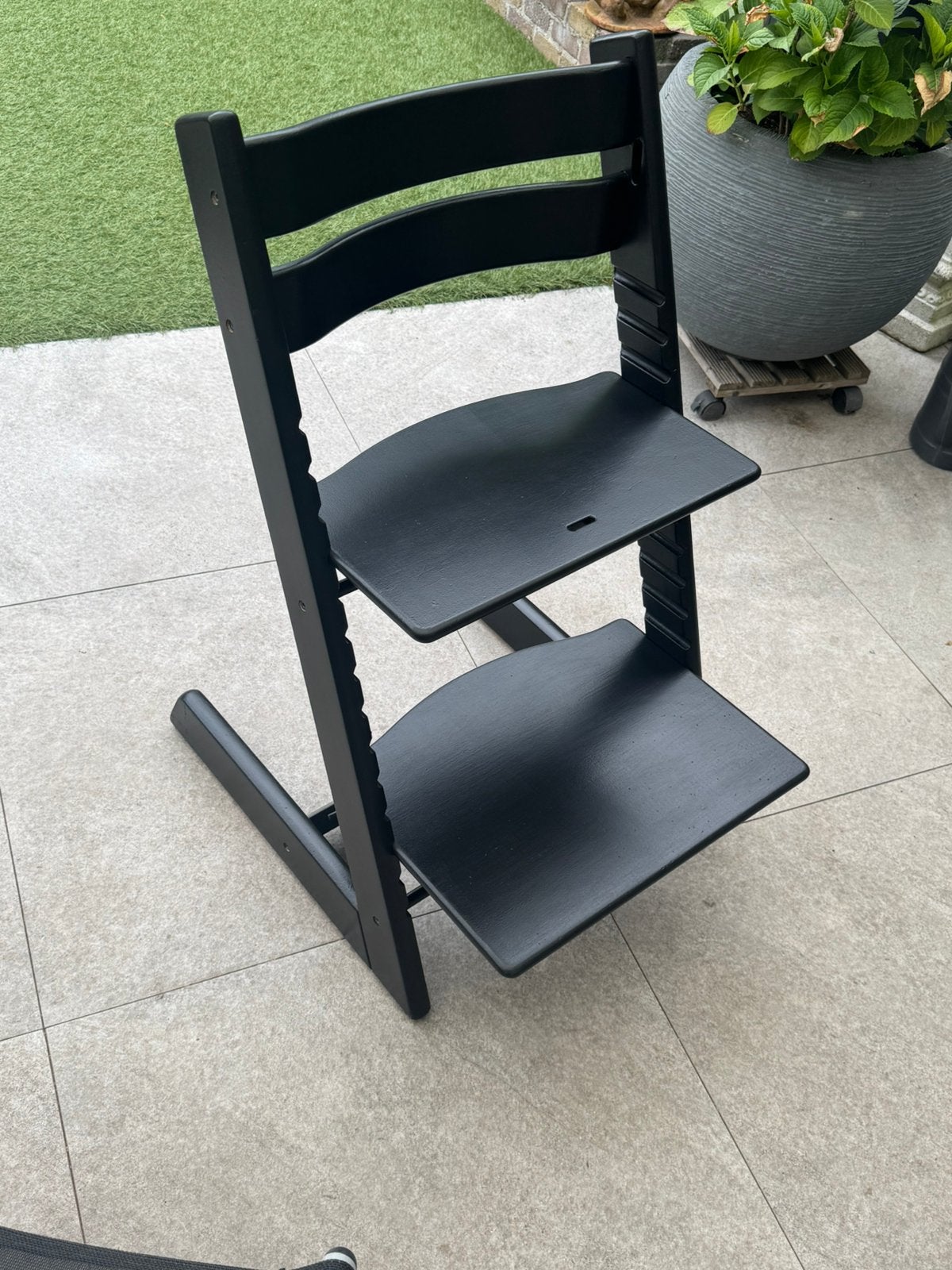 Zeer mooie zwarte Stokke Tripp Trapp, Ophalen, Zo goed als nieuw, Meegroeistoel