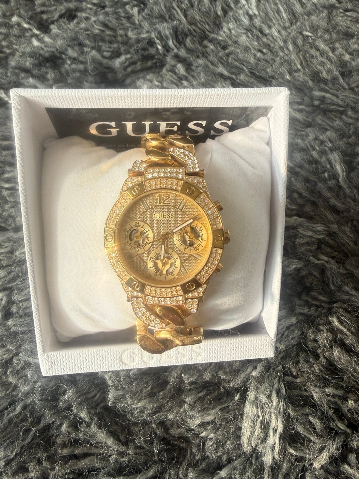 Goudkleurige strass dames jorloge guess schakelarmband, Sieraden, Tassen en Uiterlijk, Horloges | Dames, Ophalen of Verzenden