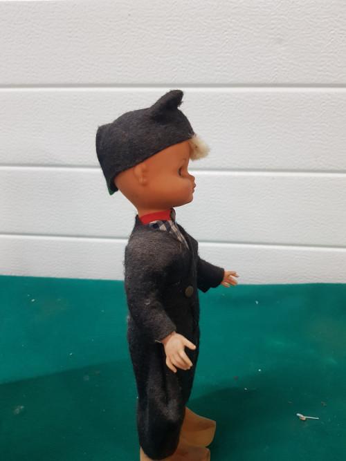 -	Pop folklore holland vintage, Verzamelen, Poppen, Ophalen of Verzenden, 'T Olde Gre-j, Info@toldegrej.nl, Endepoelstraat 20f Didam