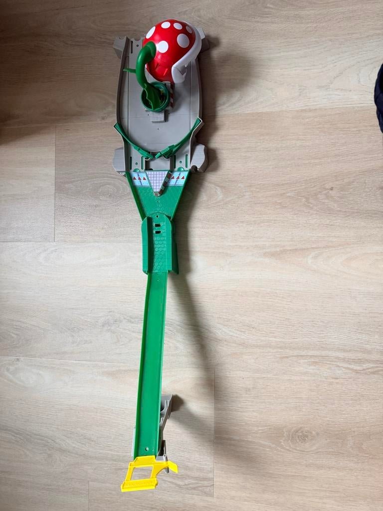 Hot Wheels Mario Kart Piranha Plant Racebaan, Kinderen en Baby's, Speelgoed | Racebanen, Racebaan, Ophalen of Verzenden, Zo goed als nieuw