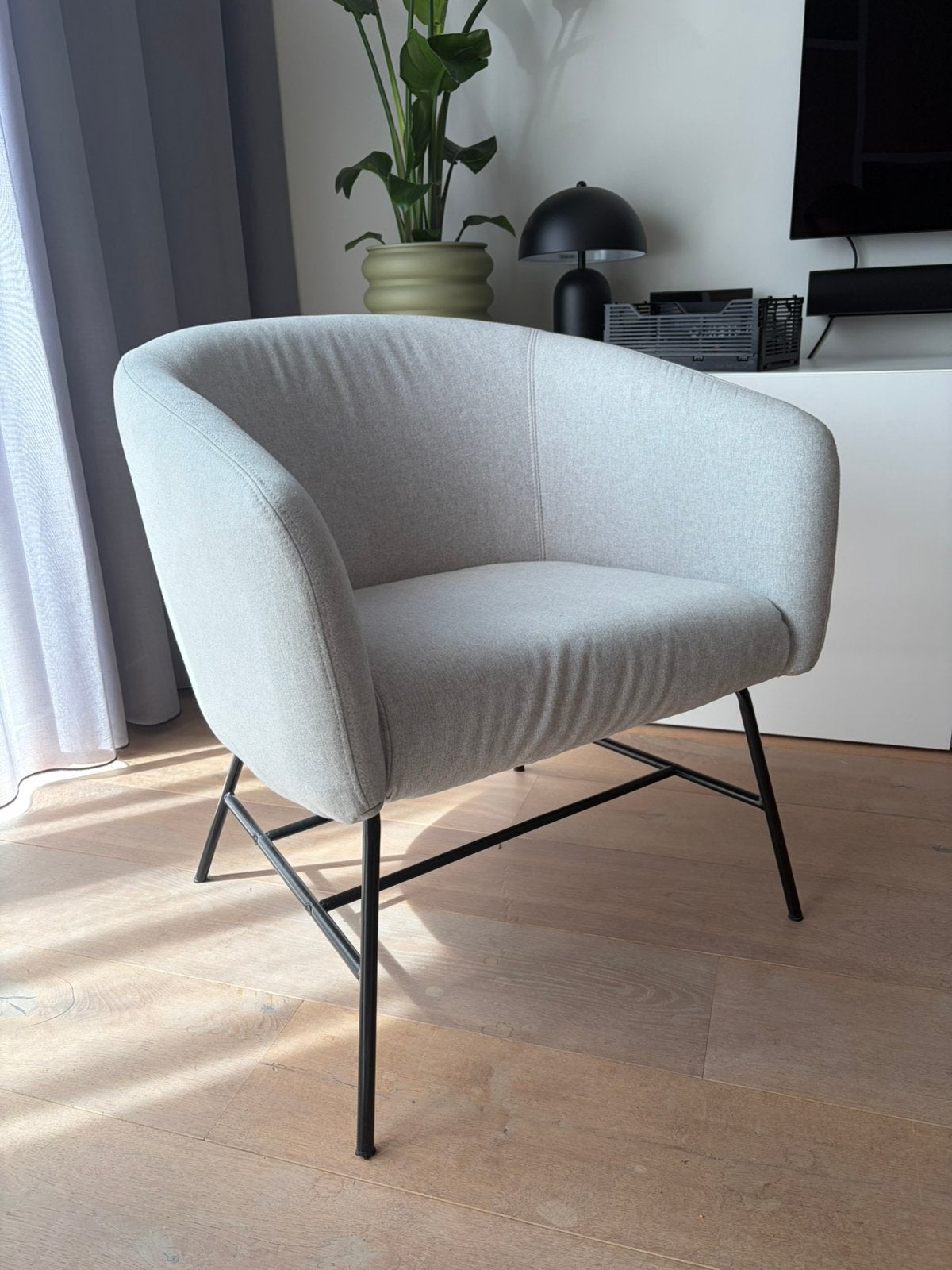Fauteuil lichtgrijs, Huis en Inrichting, Ophalen, Zo goed als nieuw, Eén, Stof