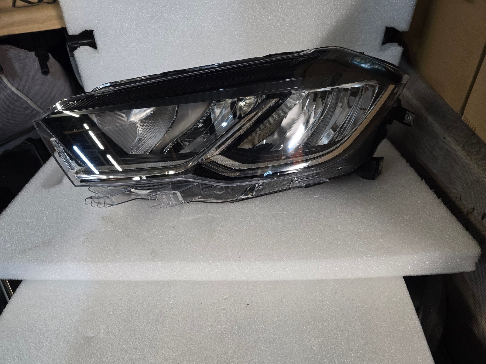 Koplamp Full Led VW Polo 2G facelift bj 2021-heden, Gebruikt, Volkswagen, Wolfsburg, Ophalen of Verzenden
