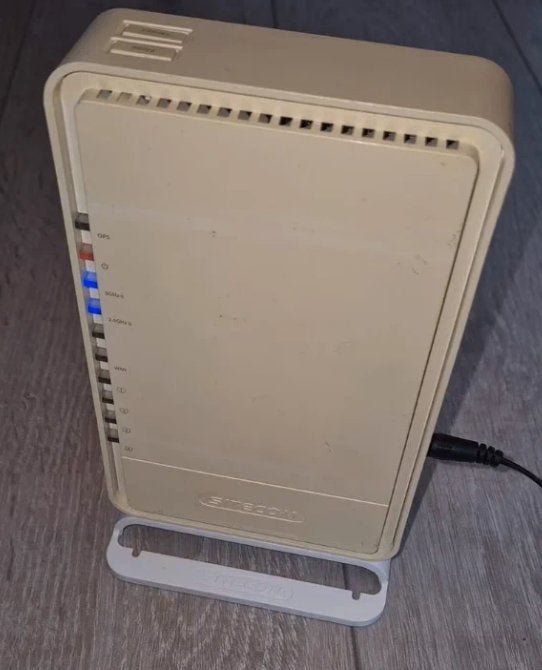 Sitecom WLR-7100 v1 001 X7 AC1200 Router, Ophalen of Verzenden, Gebruikt, Router, Sitecom