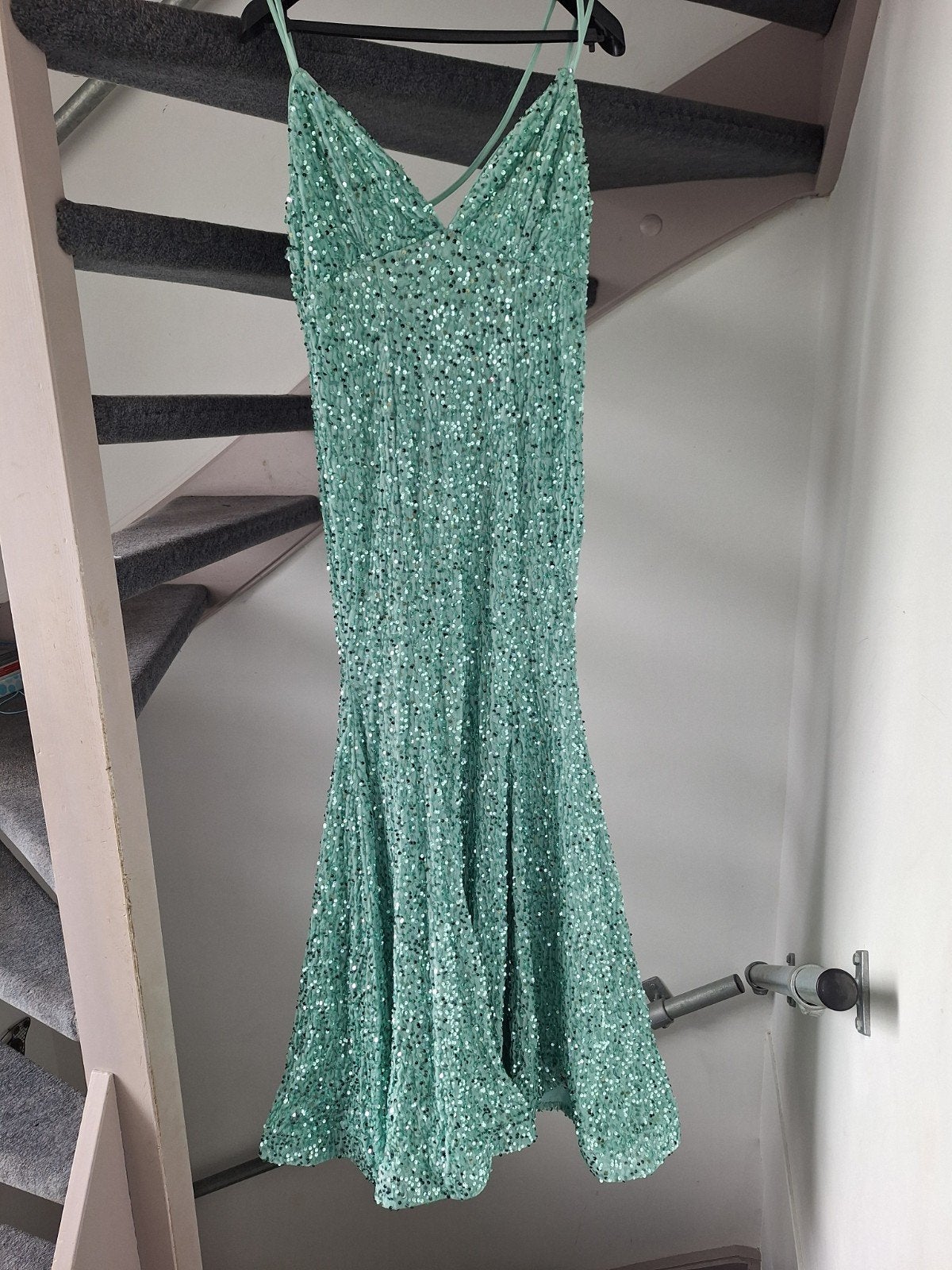 Prachtige zeegroene galajurk met pailletten, maat 42/44, Kleding | Dames, Jurken, Maat 42/44 (L), Ophalen of Verzenden, Zo goed als nieuw