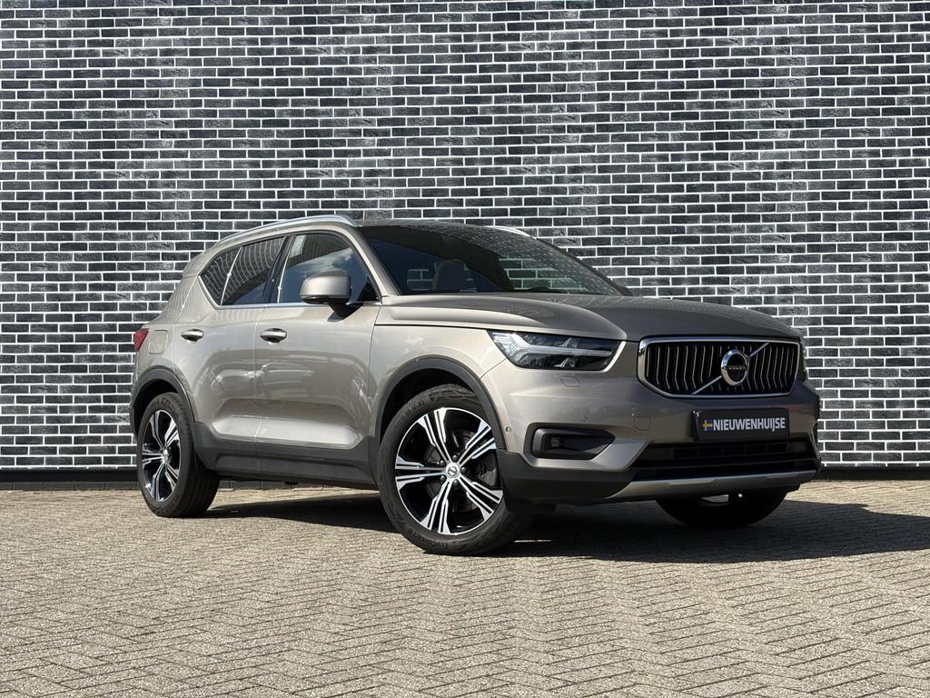 Volvo XC40 Plug-in Hybrid T5 Inscription | Trekhaak | Panora, 12 maanden, Euro 6, 1712 kg, Hybride Elektrisch/Benzine