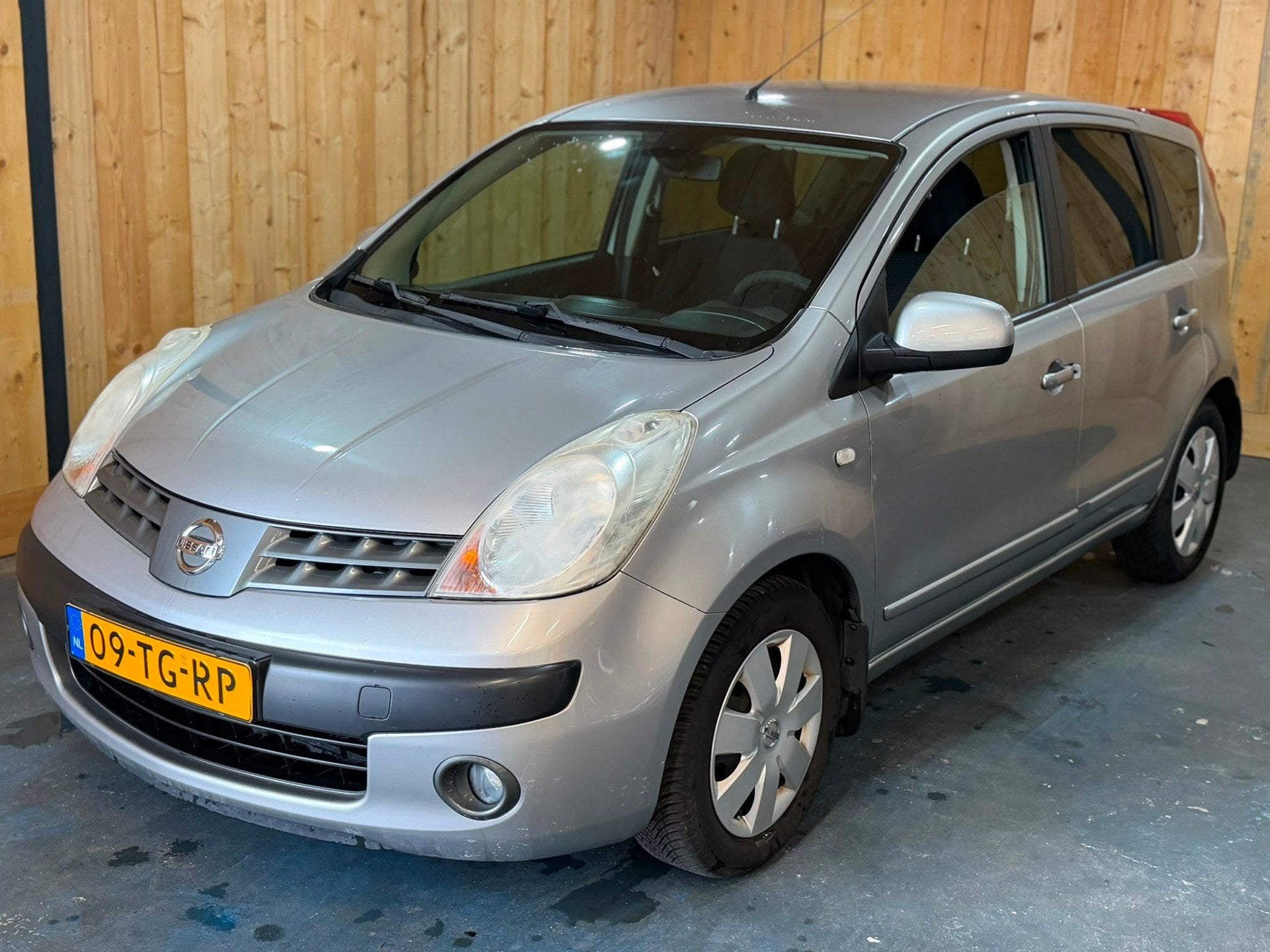 Nissan Note 1.4 First Note 2006 5-Deurs Airco Trekhaak, Auto's, Voorwielaandrijving, 4 cilinders, Origineel Nederlands, Bedrijf