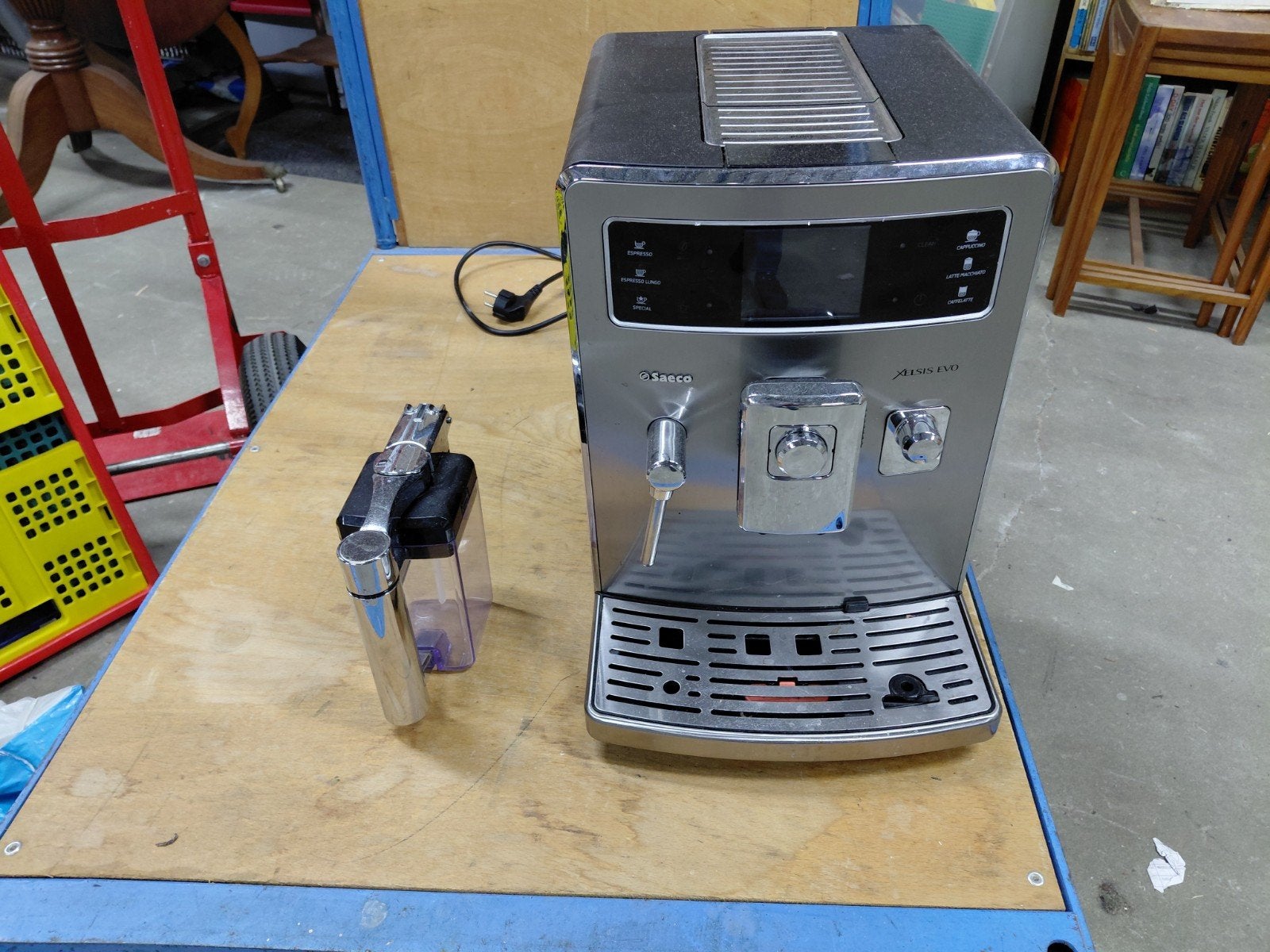 Saeco Xelsis Evo - defect, Ophalen, Koffiemachine, Niet werkend, Afneembaar waterreservoir