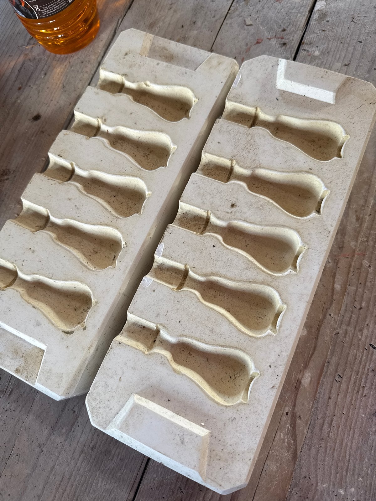 Gietmal voor kleine keramiek vaasjes, Ophalen, Gebruikt