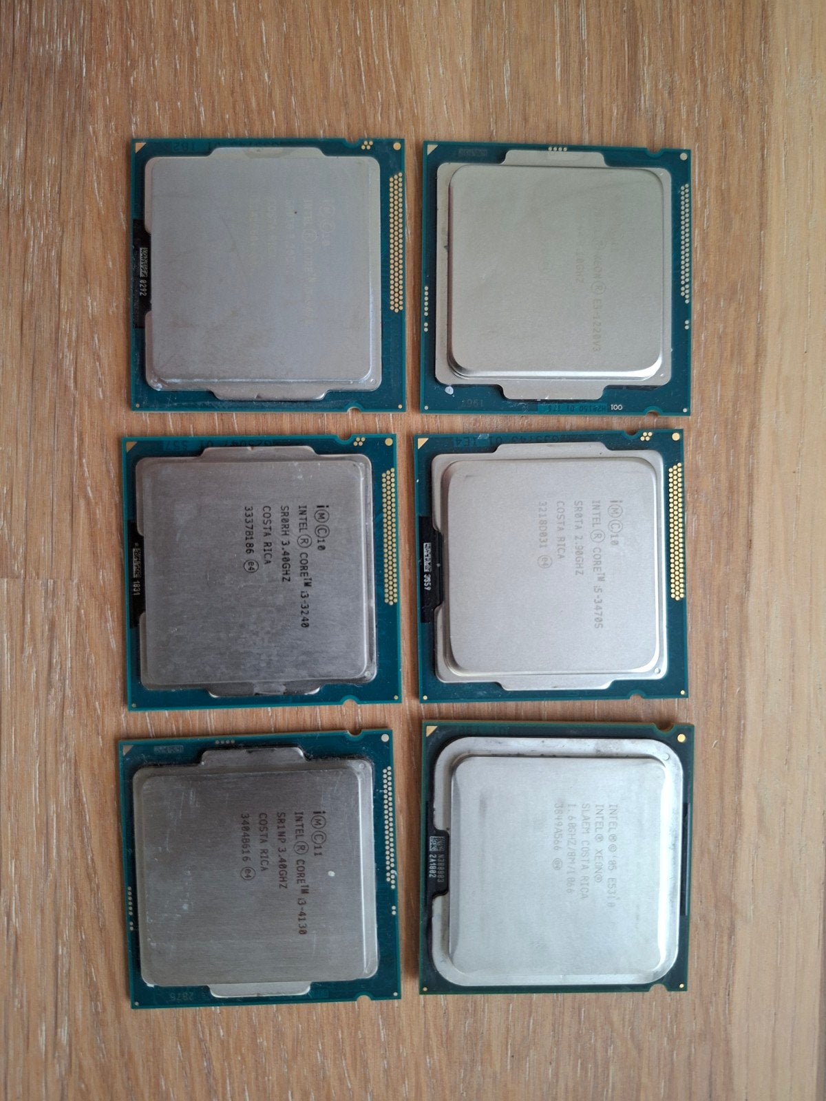 Diverse Intel Core Processoren (i3, i5, Xeon), Computers en Software, Ophalen, Gebruikt, 6× Intel processor — i5, i3, Xeon — per stuk of alles ineen