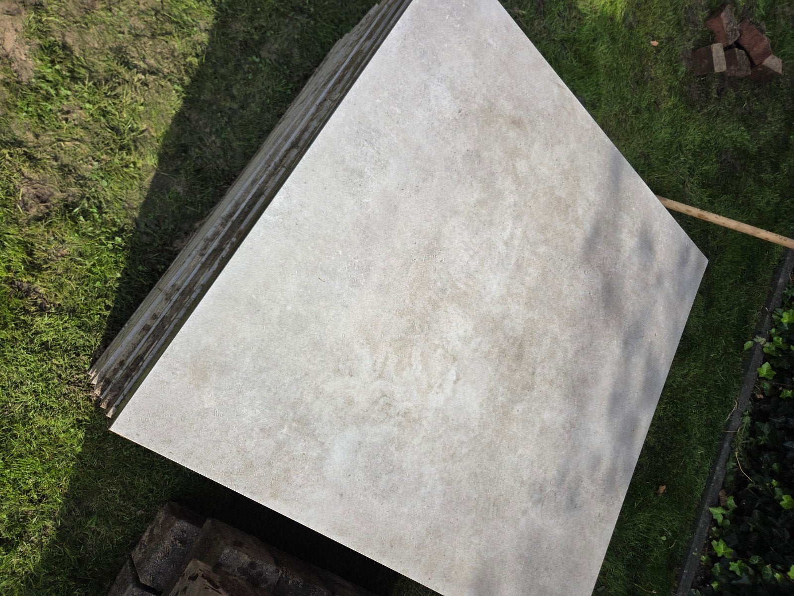 Massieve keramische tegels 90x90x3 cm - licht grijs13 m², Tuin en Terras, Ophalen, Gebruikt, Keramiek, 10 m² of meer