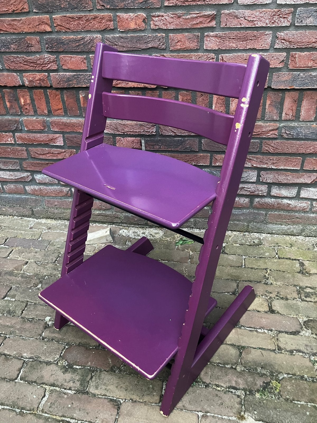 Stokke Tripp Trapp meegroeistoel paars, Kinderen en Baby's, Kinderstoelen, Ophalen, Gebruikt, Meegroeistoel, Aanschuifbaar