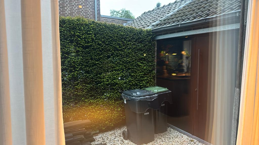 GRATIS Taxus haag _ moet weg uiterlijk 23 mei, Ophalen, Taxus, Haag, 250 cm of meer