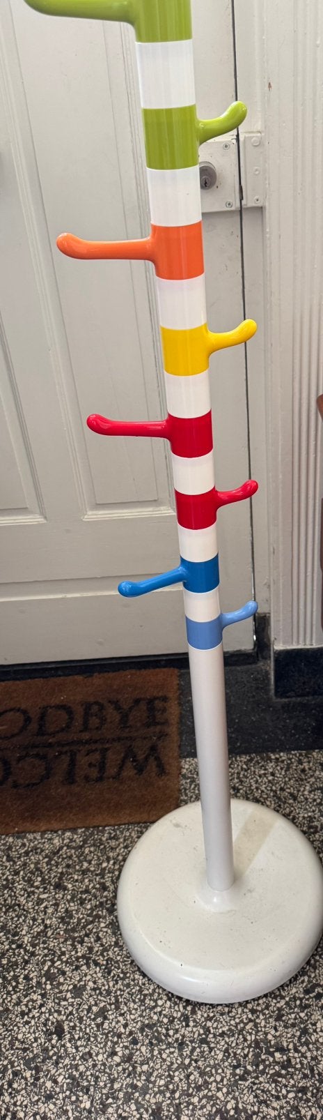 Vintage Memphis stijl kapstokje  Krokig Ikea, Huis en Inrichting, Woonaccessoires | Kapstokken, Ophalen, Gebruikt, Minder dan 100 cm