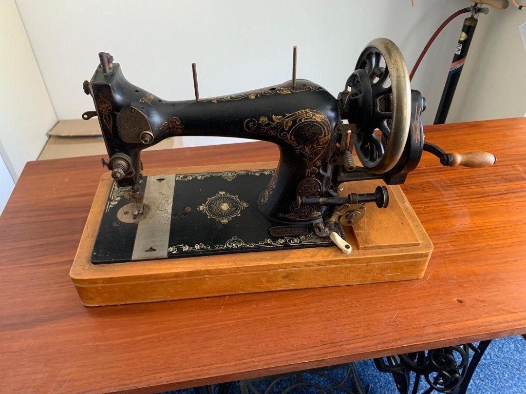 anteke singer handnaaimachine, Ophalen of Verzenden