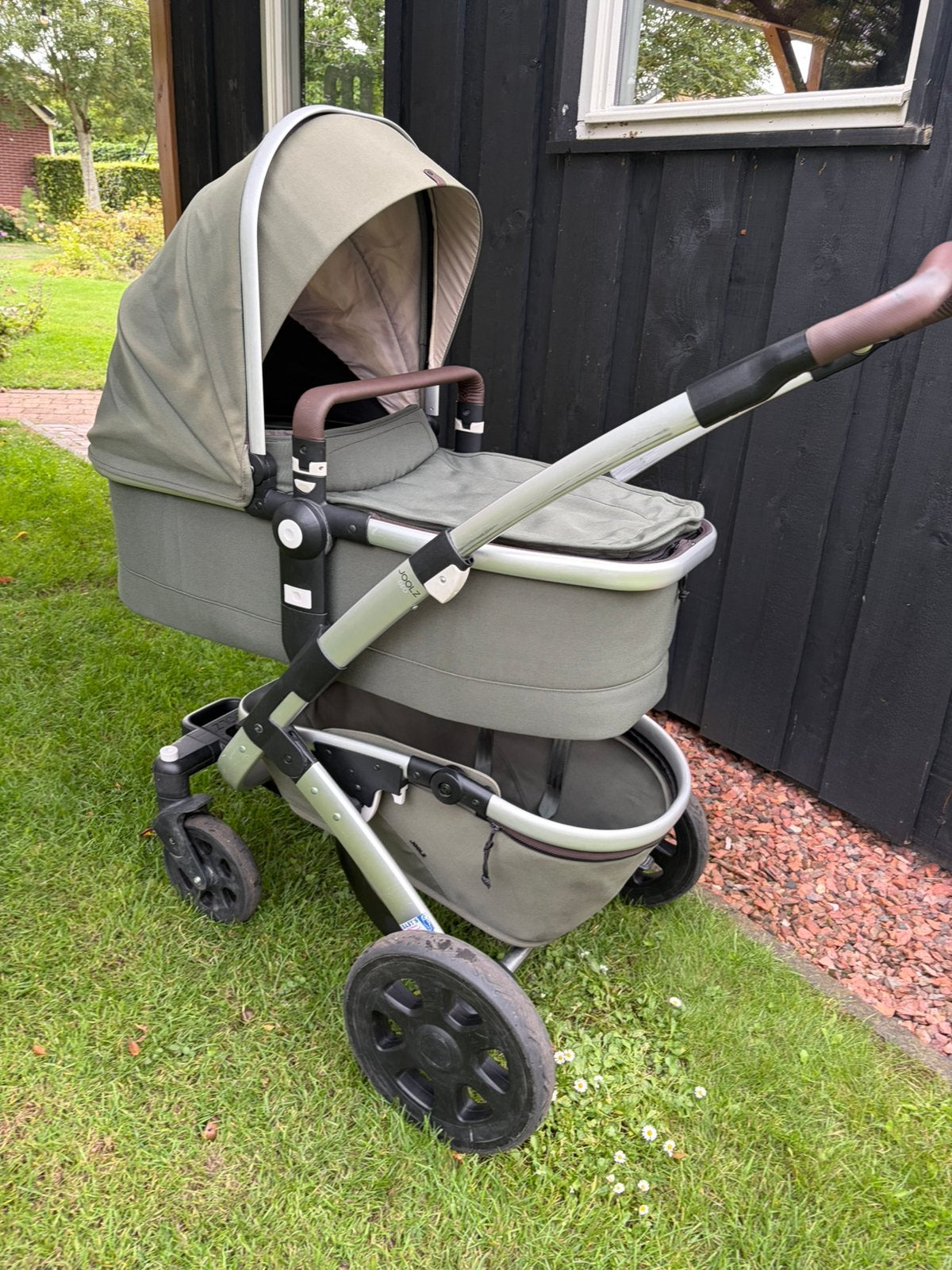 Joolz Geo² Adventure donkergroen Duo uitvoering +accessoires, Gebruikt, Combiwagen, Met reiswieg, Ophalen