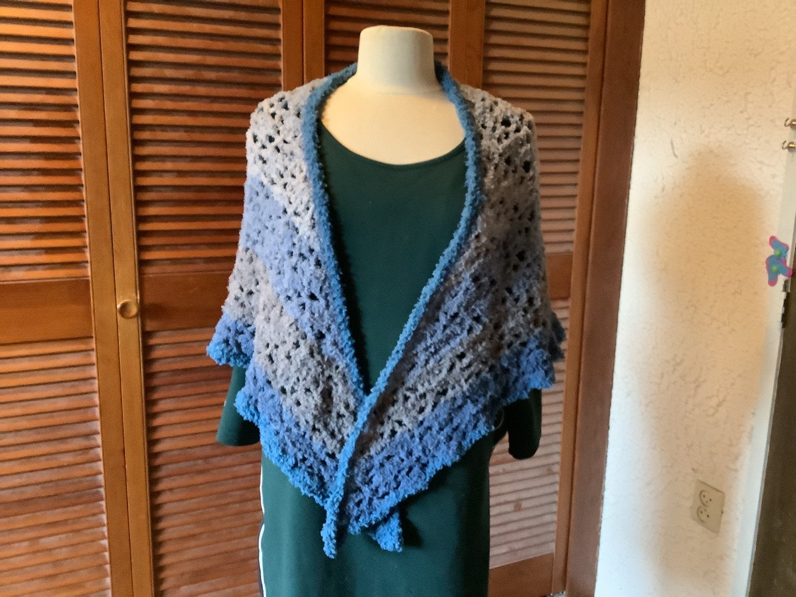 Stola Omslagdoek Gehaakte stola, Ophalen of Verzenden, Nieuw, Maat 46/48 (XL) of groter, Sjaal