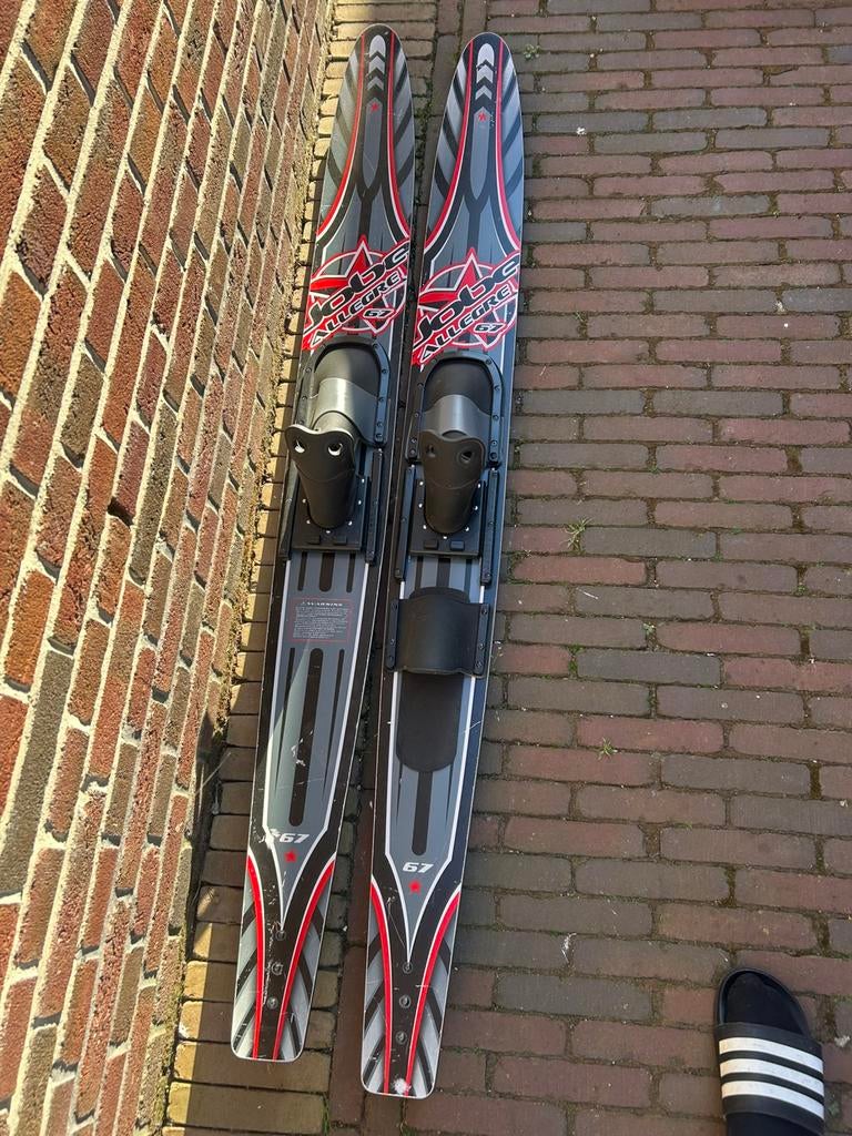 Jobe waterskie, Watersport en Boten, Waterski's, Ophalen of Verzenden, Zo goed als nieuw, Funband of Funtube
