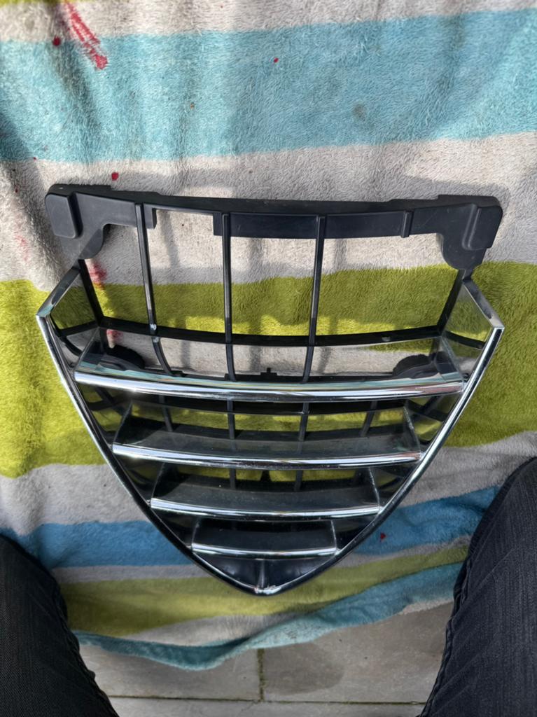 Alfa 159 Front Grill nette staat, Ophalen of Verzenden