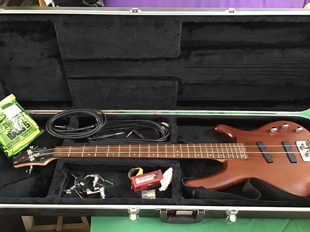 Basgitaar, 5 snarig, Ophalen, Zo goed als nieuw, Elektrisch, 5-snarig