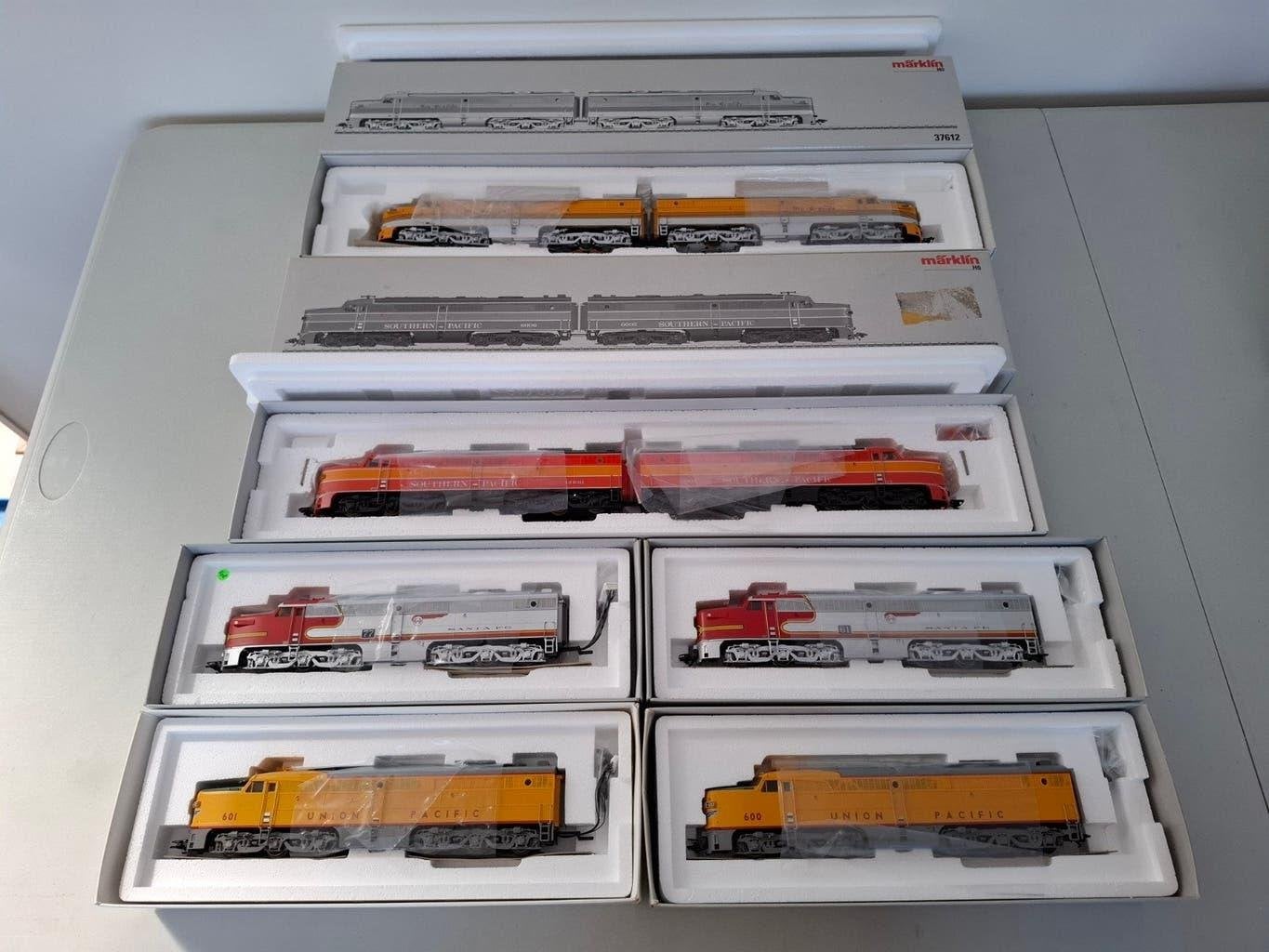 Marklin H0 diverse dubbele diesellocomotieven van de USA, Hobby en Vrije tijd, Wisselstroom, Locomotief, Nieuw, Ophalen of Verzenden