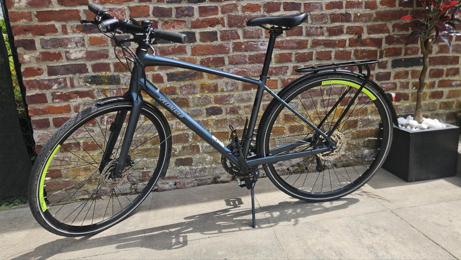 Specialized Sirrus hybride fiets (medium), Fietsen en Brommers, 28 inch, Zo goed als nieuw, Meer dan 20 versnellingen, Schijfrem