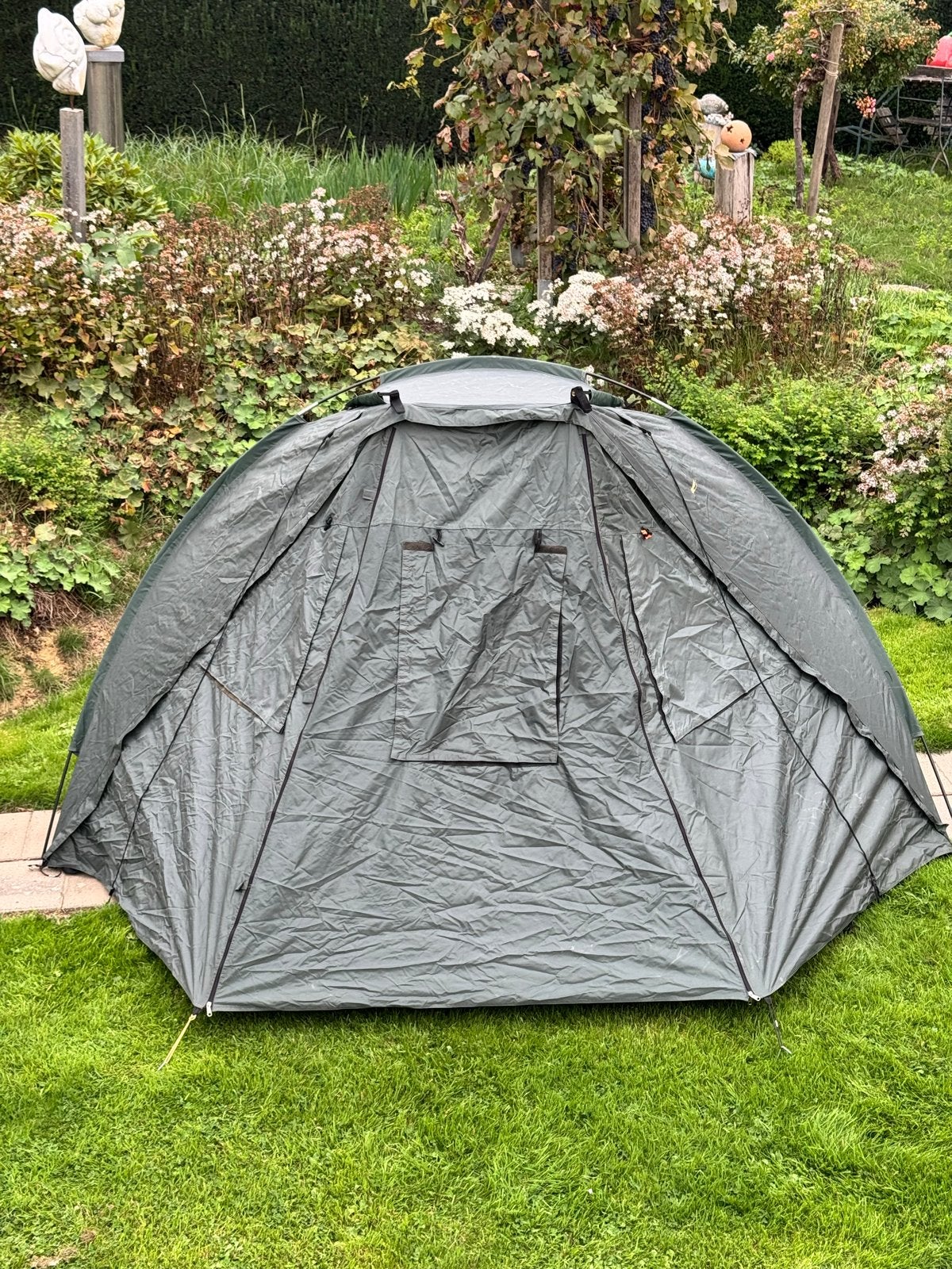 Karper bivvy - Comfortabel en ruim voor uw vissessies, Caravans en Kamperen, Ophalen of Verzenden, Gebruikt, Tot en met 2