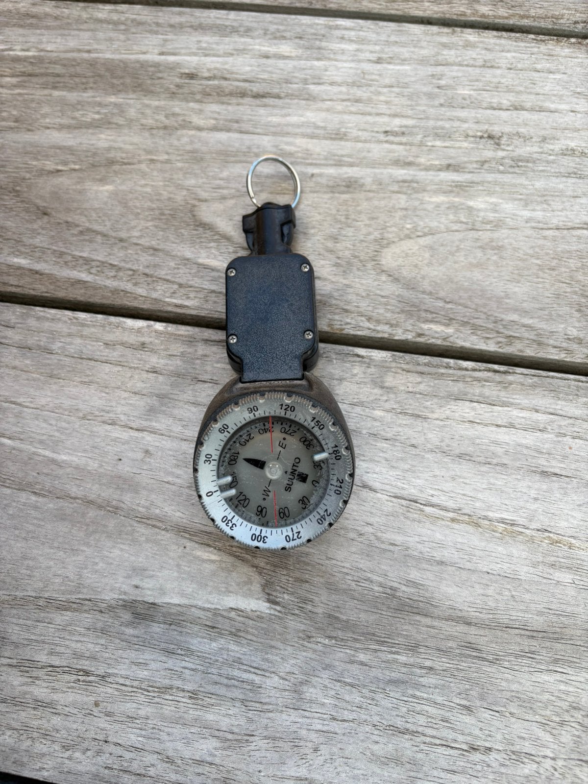 Suunto compas met retractor, Ophalen of Verzenden, Gebruikt, Overige typen