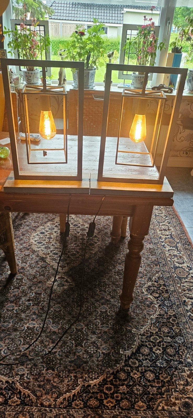 Mordern venster lampen.
Sfeer voor je raam. Met lampen.
50e, Ophalen of Verzenden, Zo goed als nieuw, Mordern, Metaal