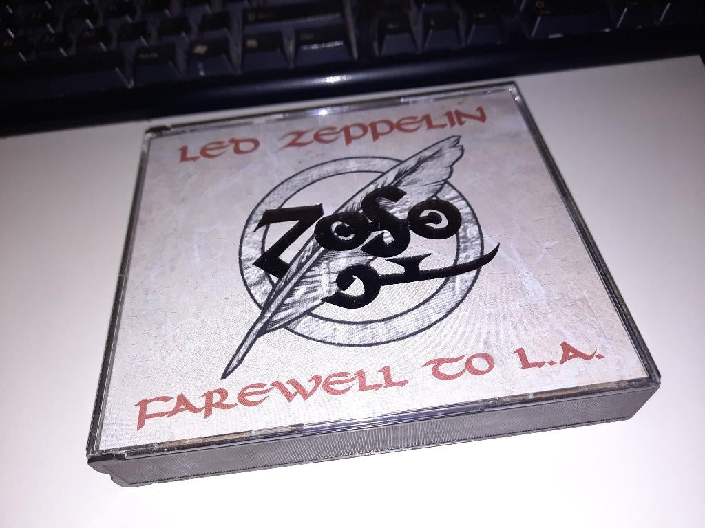 3 CD BOX MEGA RARE Led Zeppelin – Farewell To L.A., Cd's en Dvd's, Cd's | Rock, Ophalen, Gebruikt, Poprock