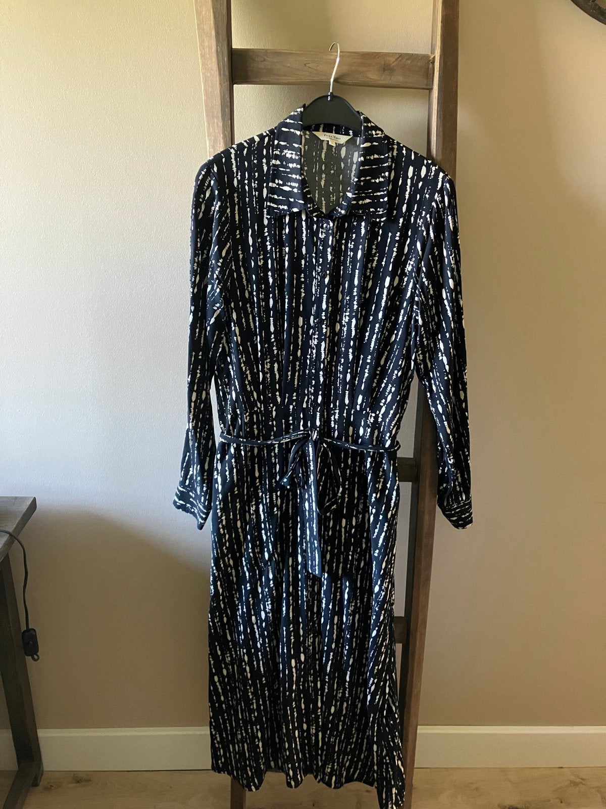 Part Two donkerblauwe jurk print en strikceintuur maat 38, Blauw, Zo goed als nieuw, Onder de knie, Ophalen