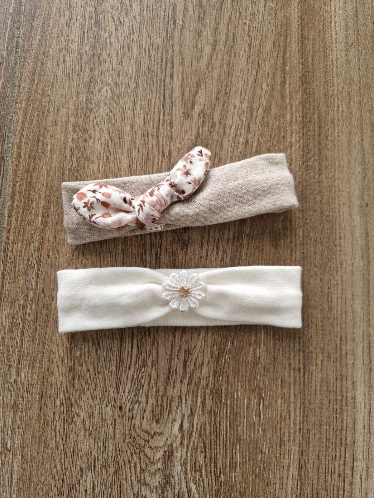 Set van 2 schattige baby haarbandjes, Ophalen of Verzenden, Zo goed als nieuw
