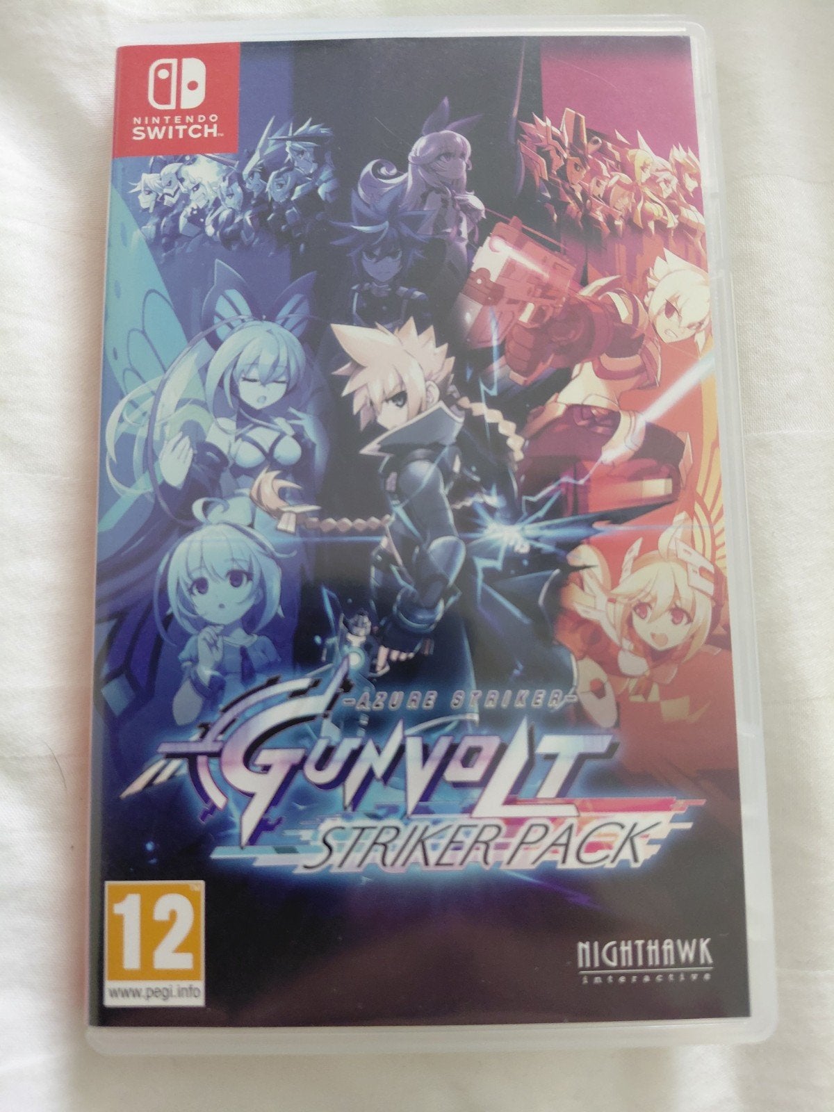 Azure Striker Gunvolt: Striker Pack - Nintendo Switch, Ophalen of Verzenden, Zo goed als nieuw, Met games