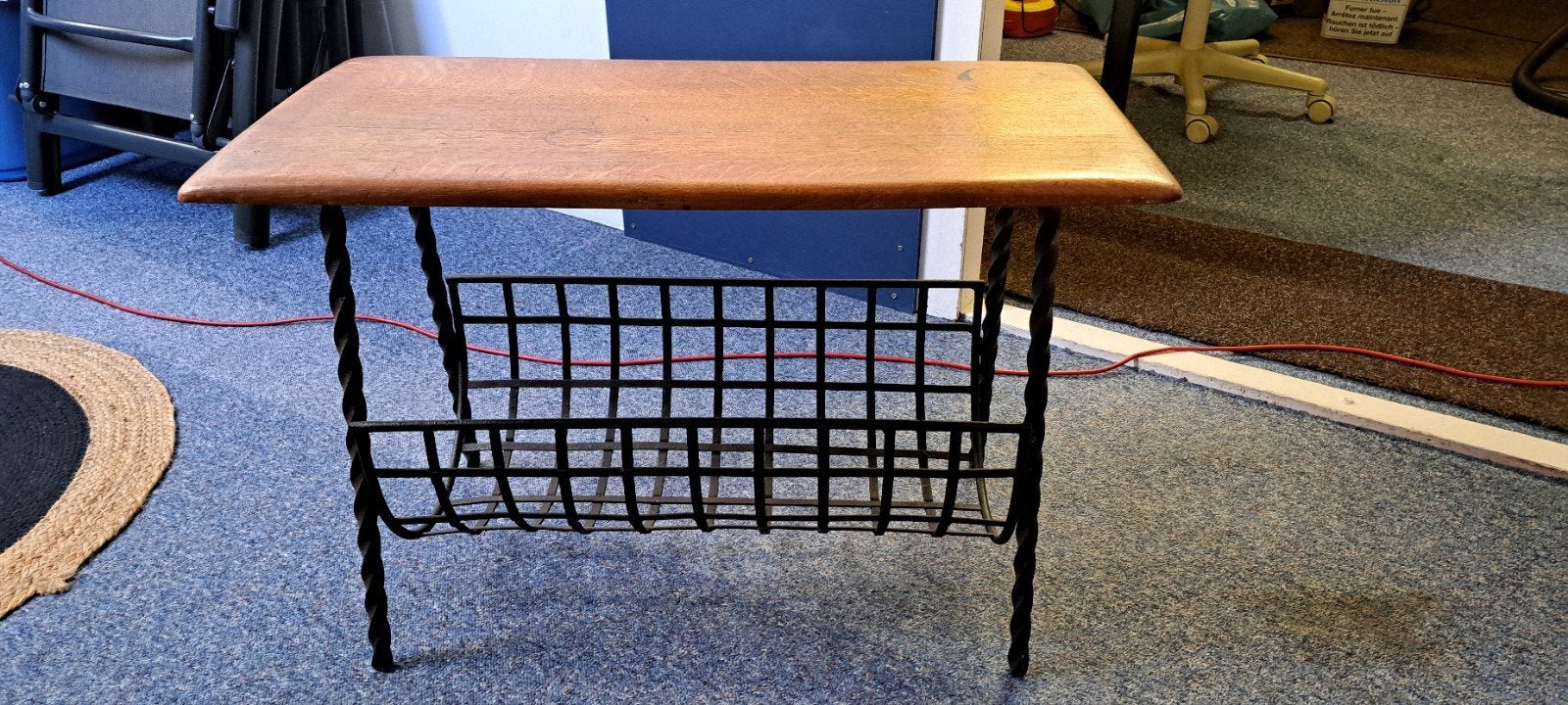 Vintage bijzettafel met tijdschriftenrek, Ophalen