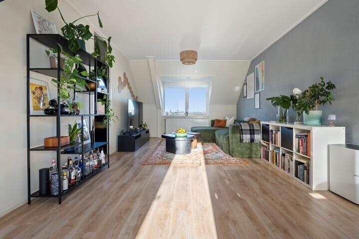 Laminaatvloer - ~60m2~ Licht eiken look, klik lamimaat, Ophalen, Gebruikt, 50 tot 150 cm, 10 m² of meer
