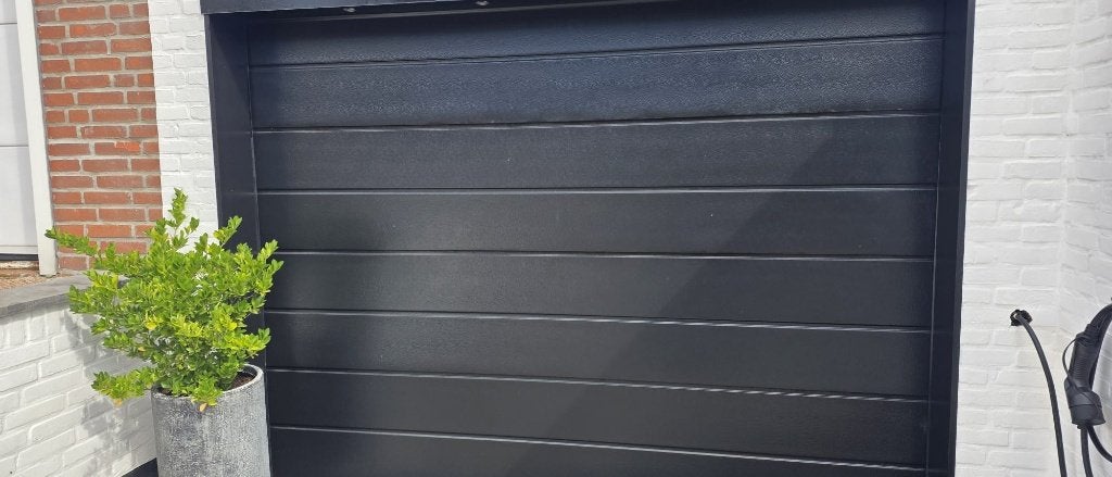 Garagepoort   sectionaal   Zwart, Ophalen, Gebruikt, 120 cm of meer, Garagedeur