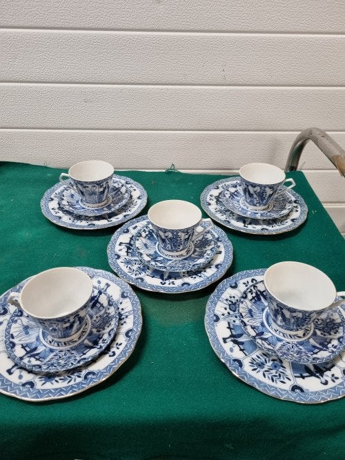 -	Kop en schotel en ontbijtbord lange lijs vintage, Ophalen of Verzenden, 'T Olde Gre-j, Info@toldegrej.nl, Endepoelstraat 20f Didam