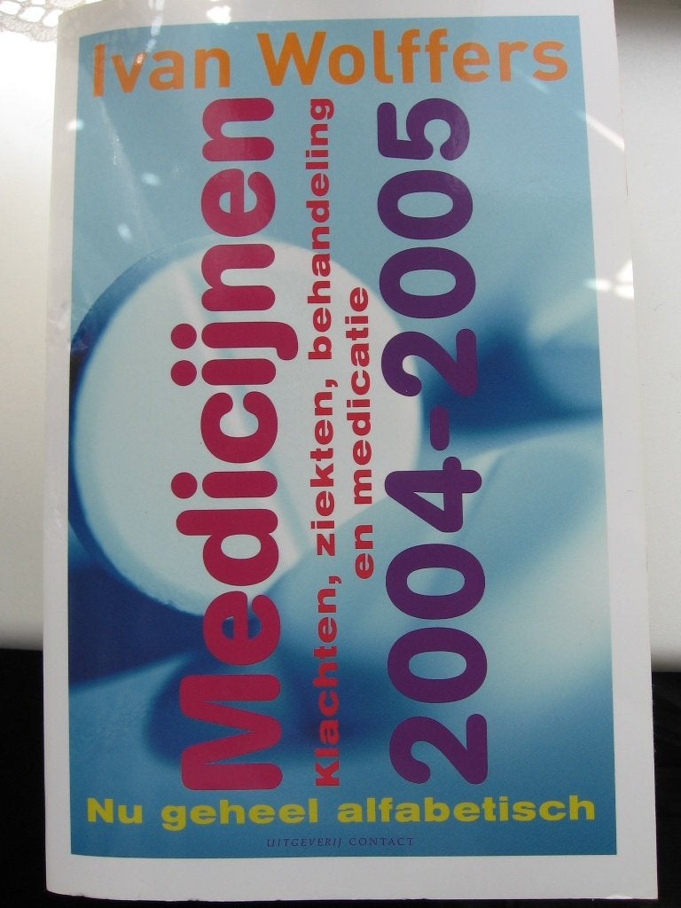 Ivan Wolffers - Medicijnen, editie 2004-2005, Ophalen of Verzenden, Gelezen, Gezondheid en Conditie, Ivan Wolffers