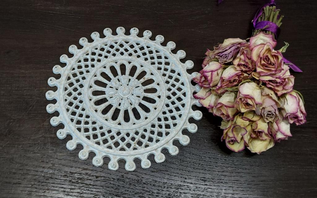 Gietijzeren onderzetter , ornament, Antiek en Kunst, Curiosa en Brocante, Ophalen of Verzenden