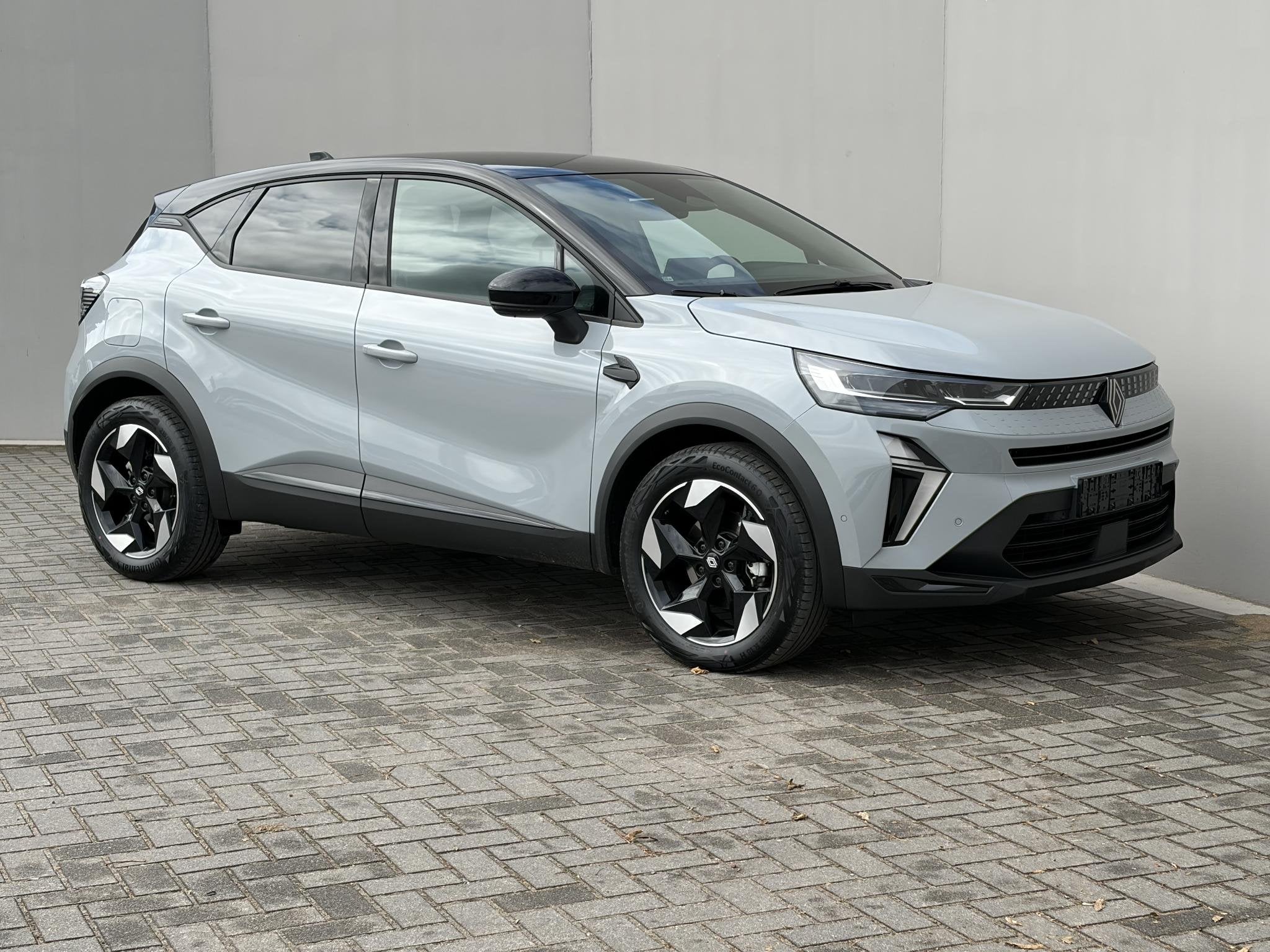 RENAULT CAPTUR 1.8 E-Tech full hybrid 160 techno / Google ma, Auto's, 4 cilinders, Parkeersensor, Leder en Stof, 23 km/l