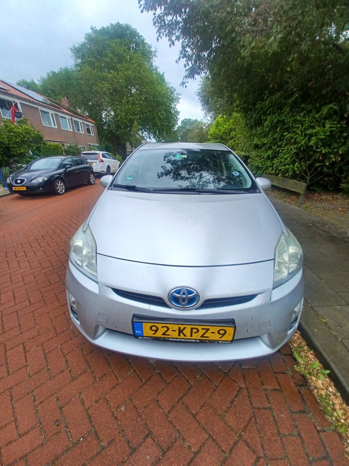 Toyota Prius 1.8 Full Hybrid 136PK Aut 2010 Grijs, Auto's, 1345 kg, 4 cilinders, Prius, Te koop