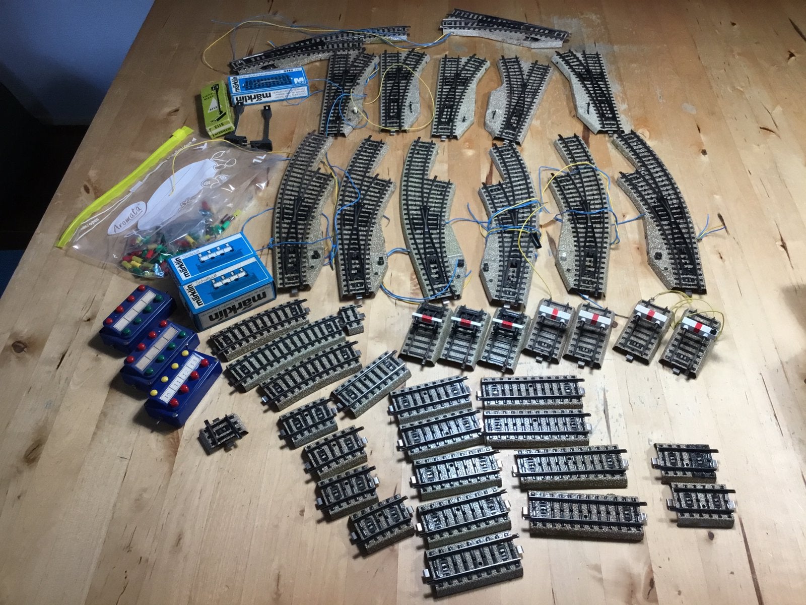Marklin M rails, (elek) wissels, stopblokken etc, Wisselstroom, Gebruikt, Rails, Ophalen of Verzenden