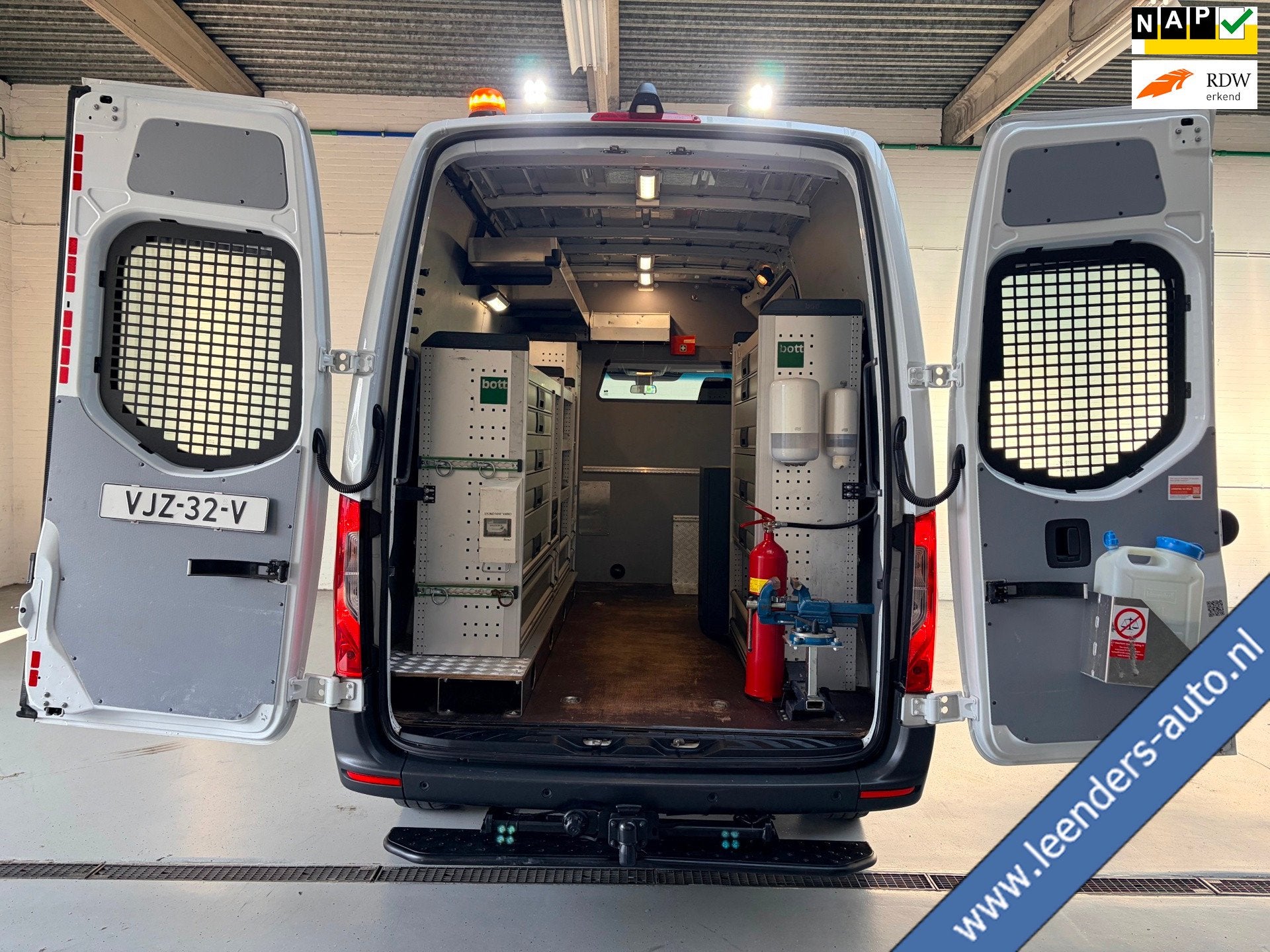 Mercedes-Benz Sprinter Automaat Servicewagen 315 1.9CDI 150p, Automaat, Gebruikt, 4 cilinders, 2800 kg