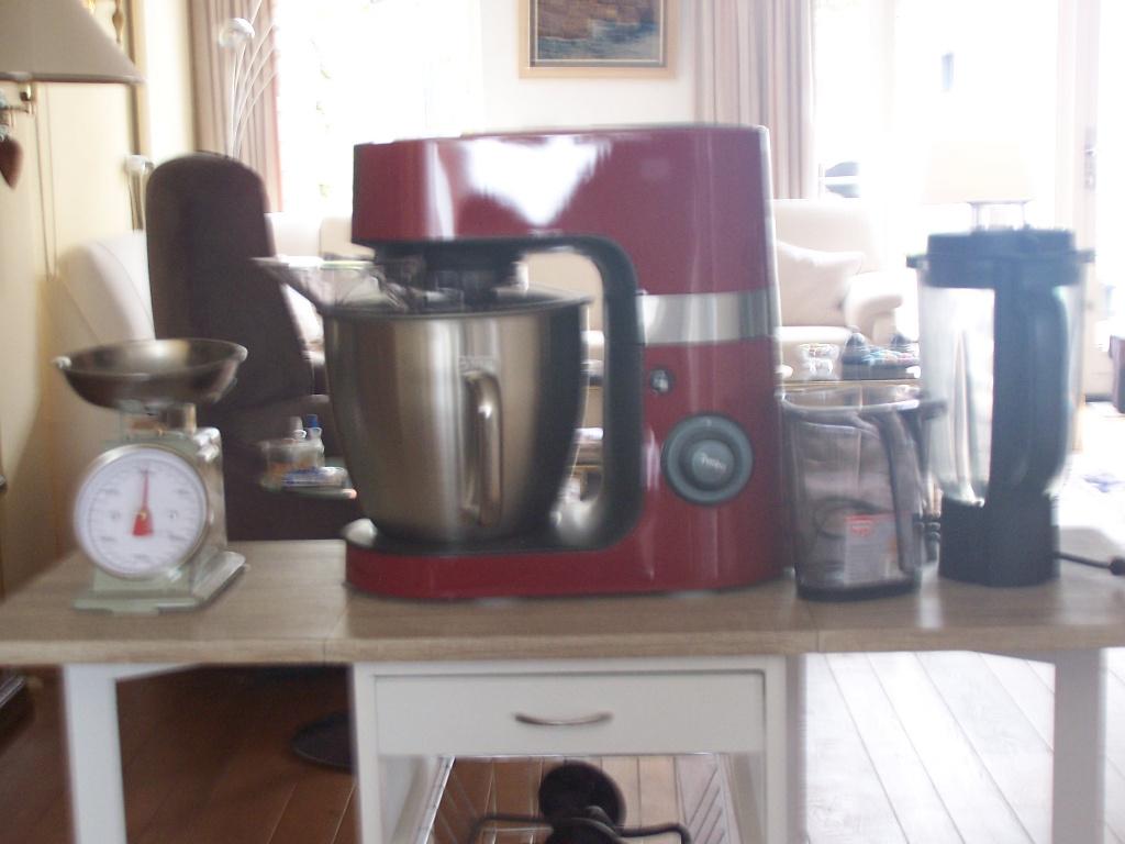 keukenmachine, Witgoed en Apparatuur, Keukenmixers, Nieuw, 2 tot 3 liter, 3 snelheden of meer, Ophalen