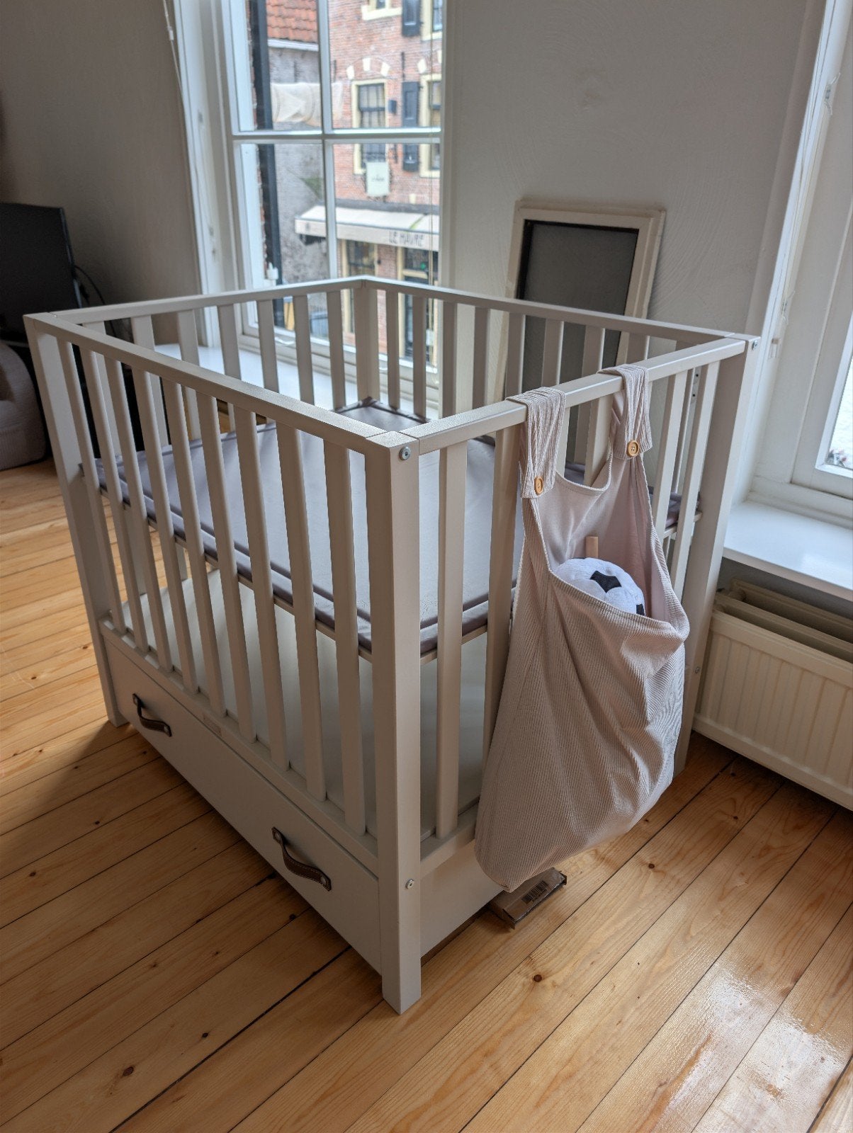 Bopita Box met lade en verstelbare bodem, Ophalen, Zo goed als nieuw, Vierkant, In hoogte verstelbaar