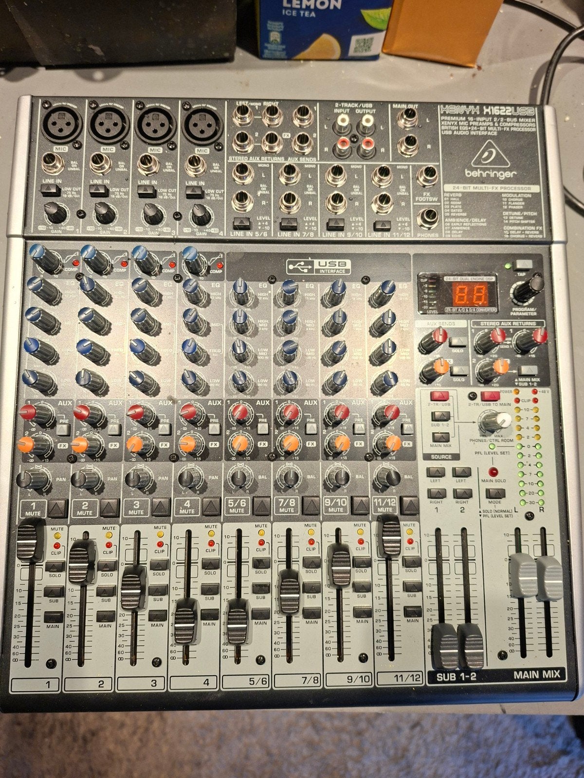 Behringer X1622 USB Mengpaneel (met factuur + garantie), Ophalen of Verzenden, Zo goed als nieuw, 10 tot 20 kanalen, Microfooningang