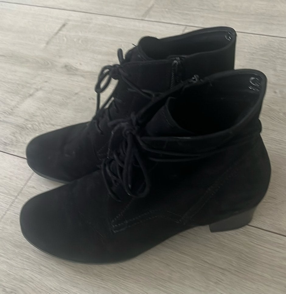 Suede zwarte dames laarsjes Gabor maat (5,5)39, Kleding | Dames, Ophalen of Verzenden, Zo goed als nieuw, Zwart