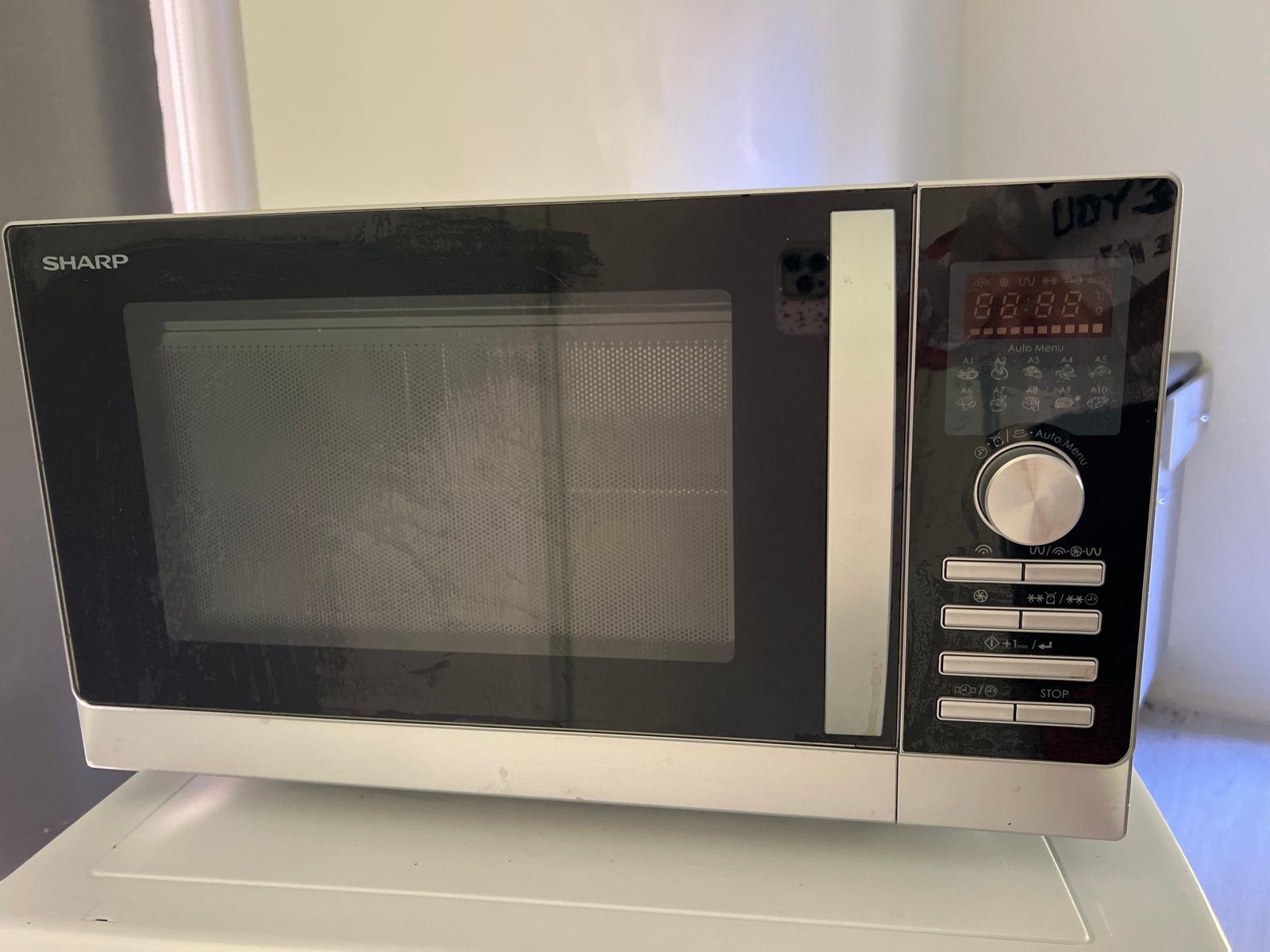 Sharp R-842 combimagnetron - Gebruikt, nog netjes en goed, Witgoed en Apparatuur, Magnetrons, Combimagnetron, Gebruikt, Grill